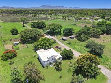 House For Sale - QLD - Jensen - 4818 - Horse Property Buyers, Acreage Buyers and Families Wanting More Space!  (Image 2)