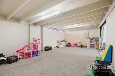 House For Lease - WA - City Beach - 6015 - Location and lifestyle  (Image 2)