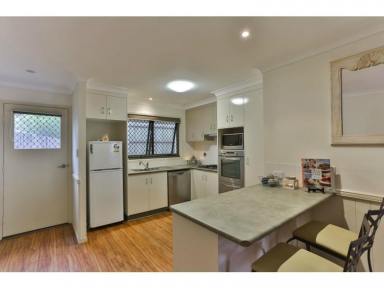 Unit Leased - QLD - Wilsonton - 4350 - Modern Townhouse in Secure Complex  (Image 2)