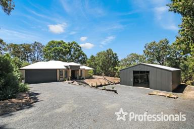 House Sold - WA - Roelands - 6226 - Private and Secluded with ALL the Extras!  (Image 2)
