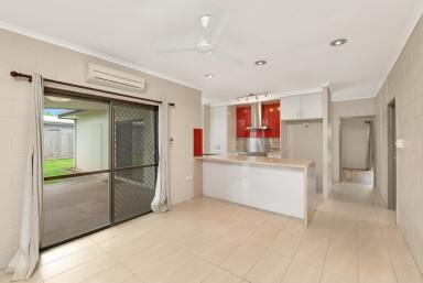 House Leased - QLD - Edmonton - 4869 - GREAT LOCATION - 4 BEDROOM FAMILY HOME!  (Image 2)