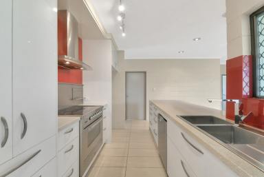 House Leased - QLD - Edmonton - 4869 - GREAT LOCATION - 4 BEDROOM FAMILY HOME!  (Image 2)