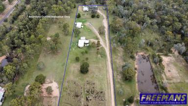 House For Sale - QLD - Nanango - 4615 - Very Rare 3 Houses on 5 Acres with 1 Title  (Image 2)