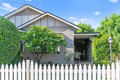 House Sold - NSW - Singleton - 2330 - Central town location with period charm  (Image 2)