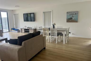 House For Lease - NSW - Long Beach - 2536 - UNFURNISHED or FULLY FURNISHED - Contemporary Home  (Image 2)