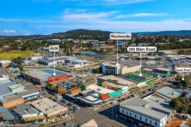 Retail For Lease - NSW - Cardiff - 2285 - 82 sqm Level 1 Office Suite in Cardiff CBD  (Image 2)