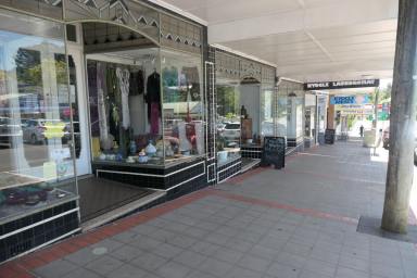 Retail For Sale - NSW - Kyogle - 2474 - 2 SHOPS , IN THE HEART OF KYOGLE  (Image 2)