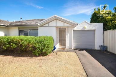 Townhouse Sold - VIC - Shepparton - 3630 - CENTRAL 2 BEDROOM TOWNHOUSE- GREAT LOCATION  (Image 2)