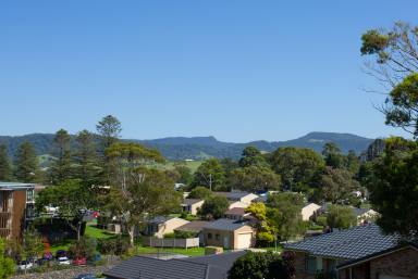House Sold - NSW - Gerringong - 2534 - Ideal Location Ideal Layout  (Image 2)