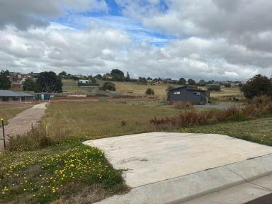 Residential Block Sold - TAS - Deloraine - 7304 - READY TO BUILD  (Image 2)