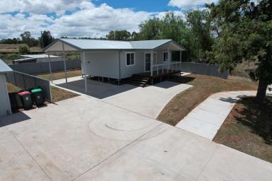 House For Sale - NSW - Merriwa - 2329 - The Trifecta!  (Image 2)