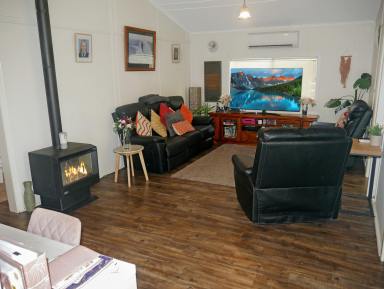 House Sold - NSW - Leeton - 2705 - IT'S ALL ABOUT LOCATION  (Image 2)