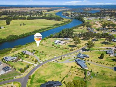 Residential Block For Sale - VIC - Nicholson - 3882 - 2 ACRES OF ABSOLUTE RIVERFRONT  (Image 2)