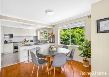 House Leased - NSW - Nowra - 2541 - Renovated Living with Entertainer's Deck  (Image 2)