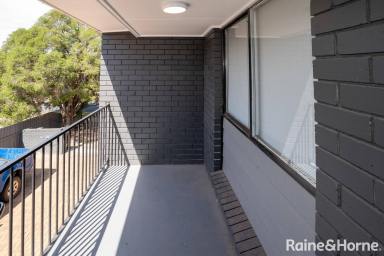 Unit For Lease - NSW - Kooringal - 2650 - CONVIENENT LOW-KEY LIVING  (Image 2)