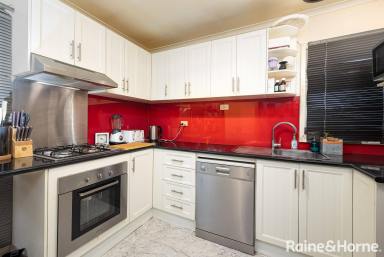 House For Lease - NSW - Ashmont - 2650 - ASHMONT FAMILY LIVING  (Image 2)