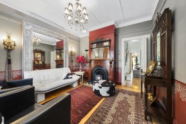 House For Sale - NSW - Lithgow - 2790 - Beautifully Renovated Bespoke Home in a Prime Location  (Image 2)