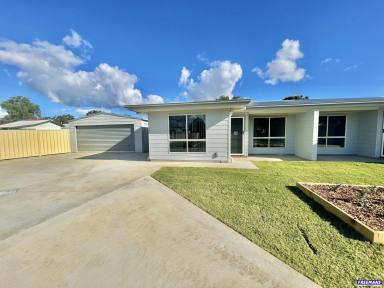 House For Lease - QLD - Kingaroy - 4610 - Quality Unit in Lovely Complex  (Image 2)