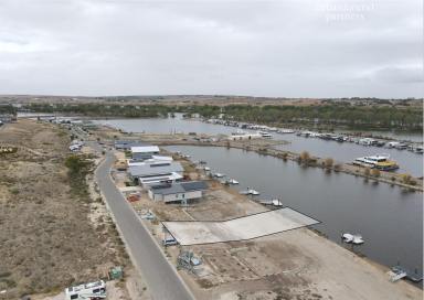 Residential Block Sold - SA - Mannum - 5238 - RARE WATERFRONT ALLOTMENT  (Image 2)