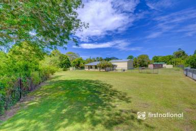 Lifestyle Sold - QLD - Mount Perry - 4671 - MODERN BRICK 3 BEDROOM HOME ON LARGE 2307M2 BLOCK  (Image 2)
