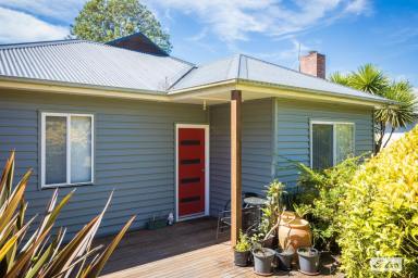 House Sold - NSW - Bega - 2550 - WELL-PRESENTED RENOVATED HOME  (Image 2)