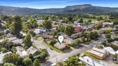 House For Sale - NSW - Berry - 2535 - "The Bootery"  (Image 2)