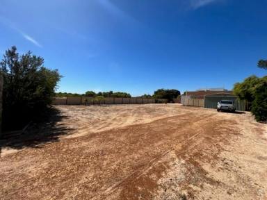 Residential Block For Sale - WA - Jurien Bay - 6516 - Unlock a World of Possibilities in Jurien Bay: 863.10sqm Land, Fully Fenced with 6 x 8m Garage.  (Image 2)