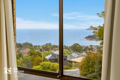 House Leased - TAS - Blackmans Bay - 7052 - Well Maintained - Family Home  (Image 2)