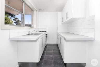 House Leased - VIC - Sebastopol - 3356 - COSY THREE BEDROOM HOME - PERFECT FOR FIRST TIME RENTERS  (Image 2)