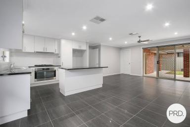 House For Lease - NSW - Thurgoona - 2640 - BEAUTIFUL FOUR BEDROOM HOME!  (Image 2)