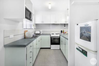 Unit Sold - VIC - Alfredton - 3350 - Renovated 1 Bedroom Unit In Alfredton  (Image 2)