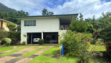 House Sold - QLD - Tully - 4854 - Top of Town $430K  (Image 2)