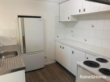 Unit For Lease - NSW - Nowra - 2541 - ONLY MINUTES TO NOWRA CBD  (Image 2)