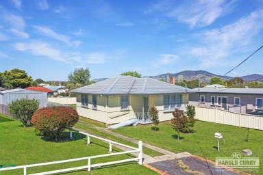 House For Sale - NSW - Tenterfield - 2372 - Serious Seller.....  (Image 2)