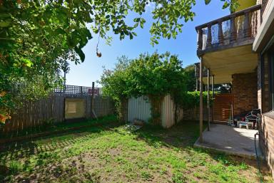 Townhouse Sold - TAS - Glenorchy - 7010 - Townhouse living  (Image 2)