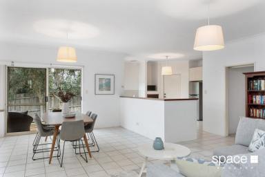House Sold - WA - Cottesloe - 6011 - Charming Cottesloe Residence  (Image 2)