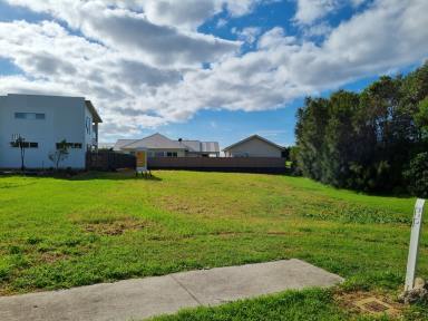Residential Block For Sale - NSW - Kiama - 2533 - Approval for 2 Lots  (Image 2)