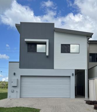 House For Lease - QLD - Andergrove - 4740 - Luxurious home overlooking the lake  (Image 2)