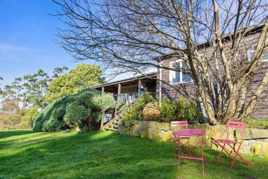 Acreage/Semi-rural Sold - VIC - Skenes Creek North - 3233 - EVER WANTED TO WRITE A NOVEL ?  (Image 2)