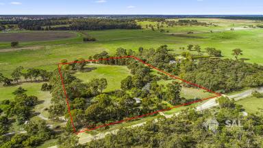 House Sold - SA - Naracoorte - 5271 - Picture Perfect Setting, Idyllic Lifestyle - 12.25 Acres  (Image 2)