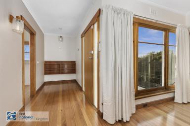 House Leased - TAS - Mount Stuart - 7000 - Pet Friendly, Sun-filled Home  (Image 2)