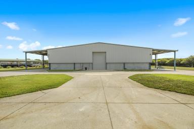 Other (Rural) Sold - VIC - Pakenham South - 3810 - EQUINE CENTRE OF EXCELLENCE  (Image 2)