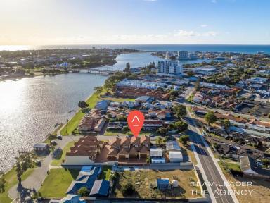 Townhouse Sold - WA - Dudley Park - 6210 - WELCOME TO PELICAN SHORES LOCATED ON THE MANDURAH ESTUARY.  (Image 2)
