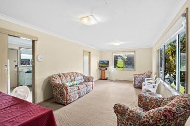 House For Sale - NSW - Barrack Heights - 2528 - Perfectly positioned high exposure property!!  (Image 2)