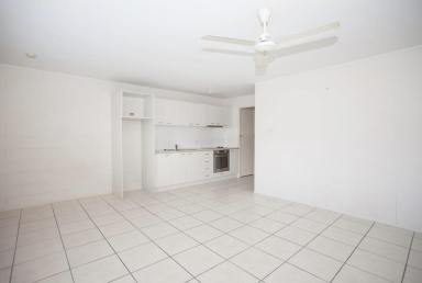 Unit Leased - QLD - North Mackay - 4740 - CLOSE TO SHOPS & SCHOOLS  - OPEN PLAN UNIT!  (Image 2)