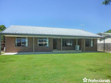House Sold - QLD - Glenella - 4740 - Room To Move!  (Image 2)