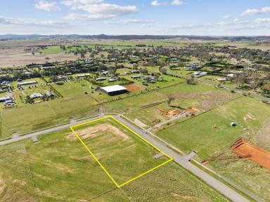 Residential Block Sold - NSW - Murrumbateman - 2582 - Owners Change in Circumstance = Yours for $629,990!  (Image 2)