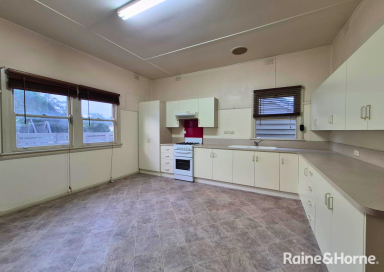 House Leased - NSW - Tomerong - 2540 - Your next home awaits! (Image 2)