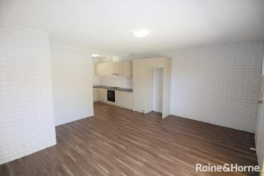 House Leased - NSW - Ashmont - 2650 - Renovated Semi-Detached  (Image 2)