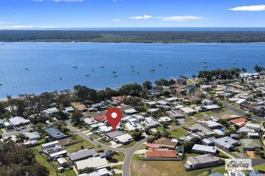House Sold - QLD - Burrum Heads - 4659 - COASTAL CHARM! PERFECT INVESTMENT OPPORTUNITY!  (Image 2)